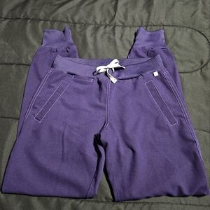 Figs Scrubs Joggers Moca XS Purple